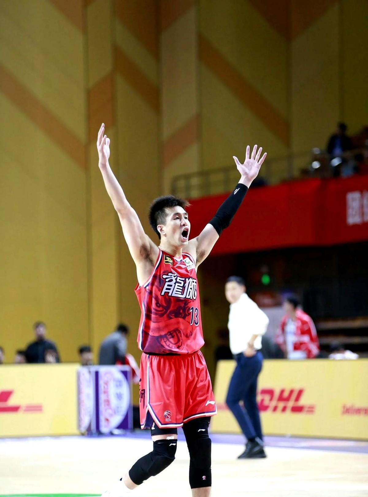 尼克斯力克北京队，郭艾伦状态火热